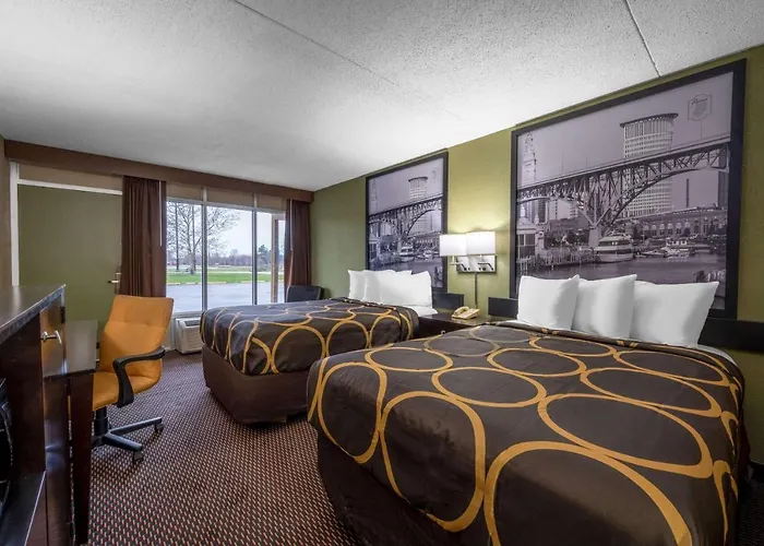 Super 8 By Wyndham Perrysburg-Toledo