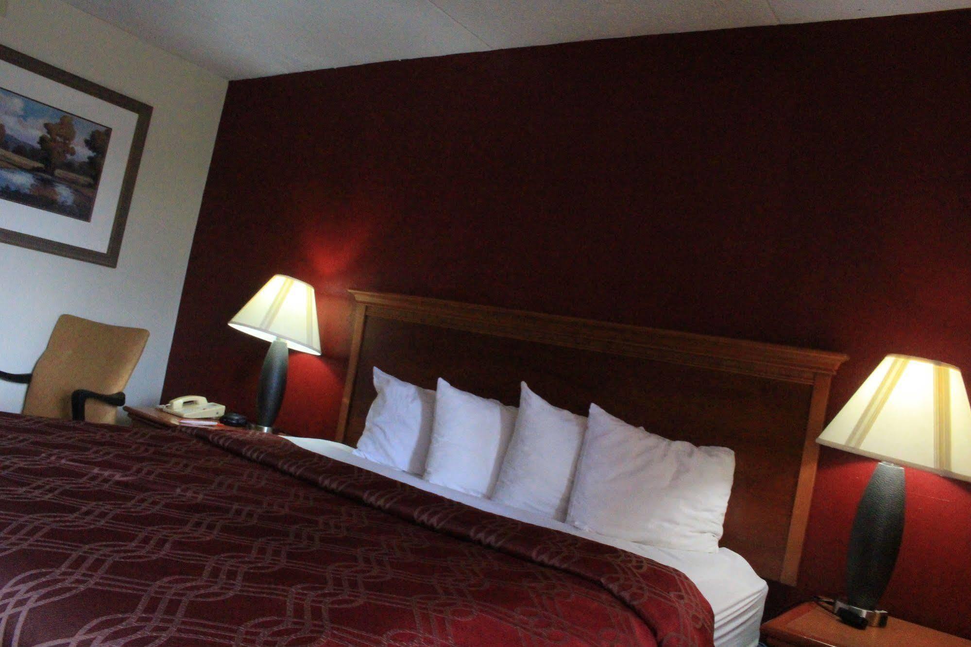 Super 8 By Wyndham Perrysburg-toledo Hotel Perrysburg