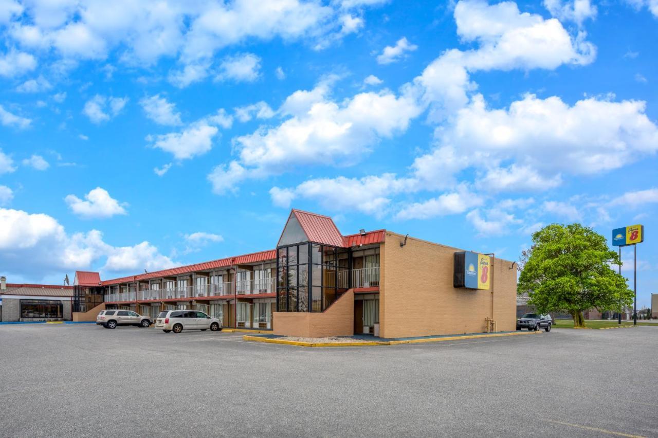 Super 8 By Wyndham Perrysburg-toledo Hotel 2*